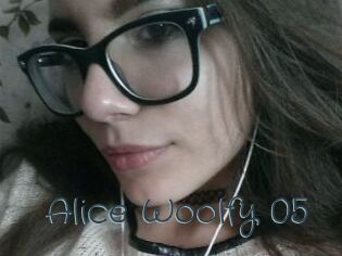 Alice_Woolfy_05
