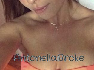 AntonellaBroke