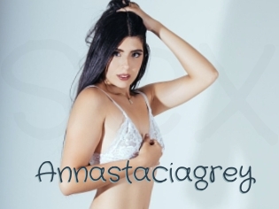 Annastaciagrey
