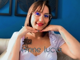 Anne_lucia