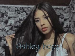 Ashley_hopp