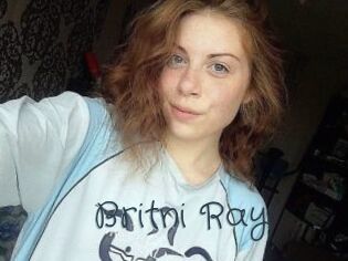 Britni_Ray