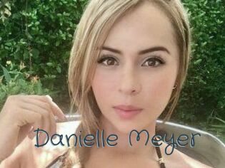 Danielle_Meyer