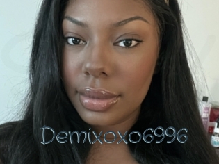 Demixoxo6996