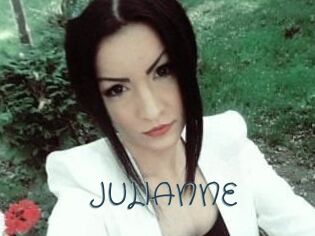 JULIANNE_