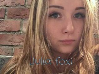 Julia_foxi
