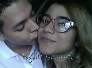 Kylie_sweet