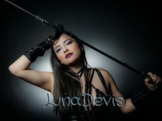 LunaDevis