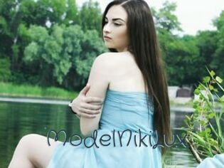 ModelNikiLux