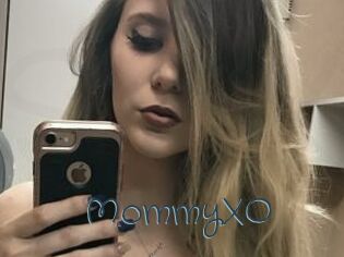 MommyXO