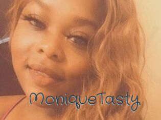 MoniqueTasty