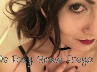 Ms_Foxy_Roxie_Freya