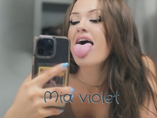 Mia_violet