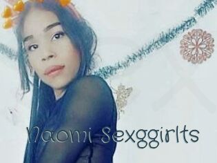 Naomi_Sexggirlts