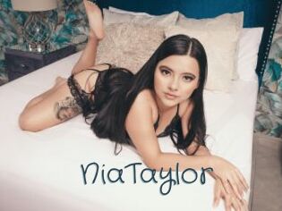 NiaTaylor