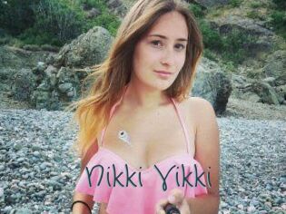 Nikki_Vikki