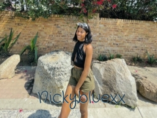 Nickybluexx