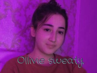 Ollivie_sweaty