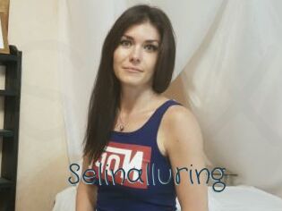 Selinalluring